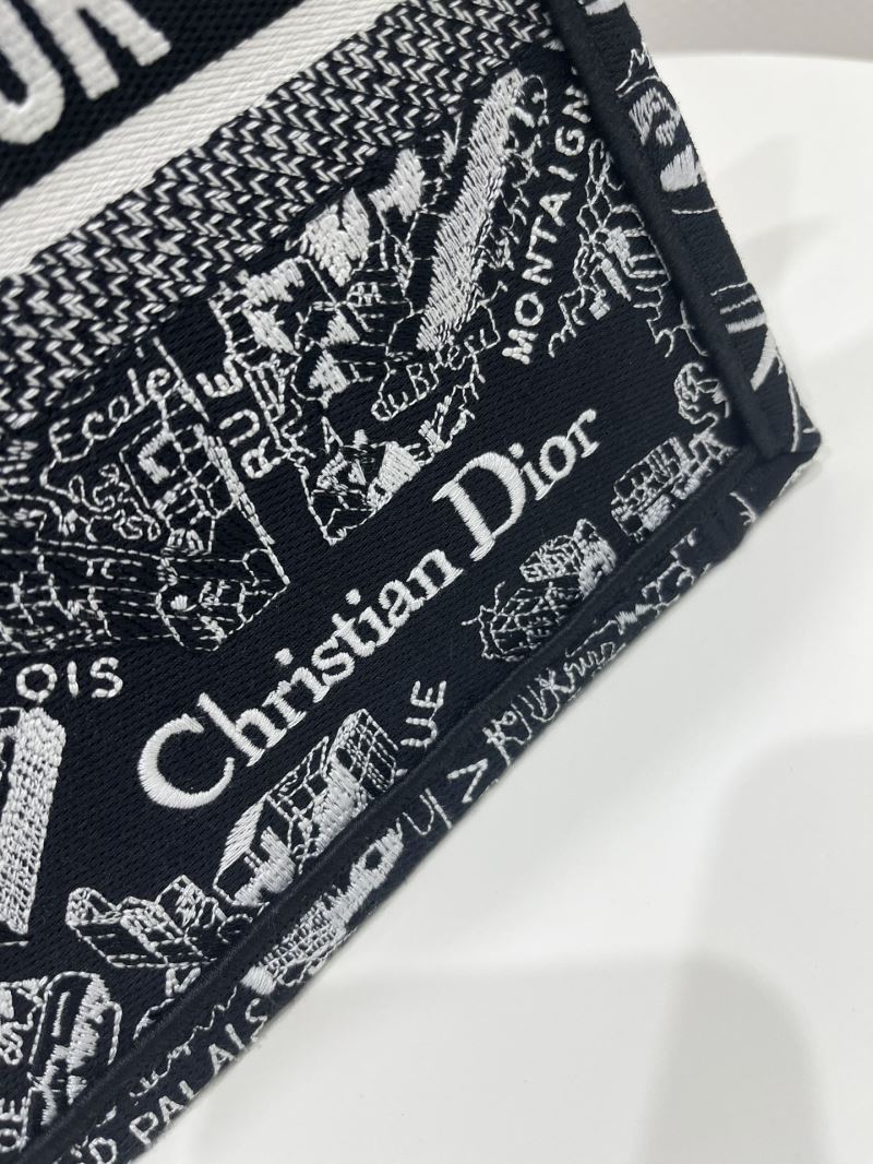 Christian Dior Shopping Bags